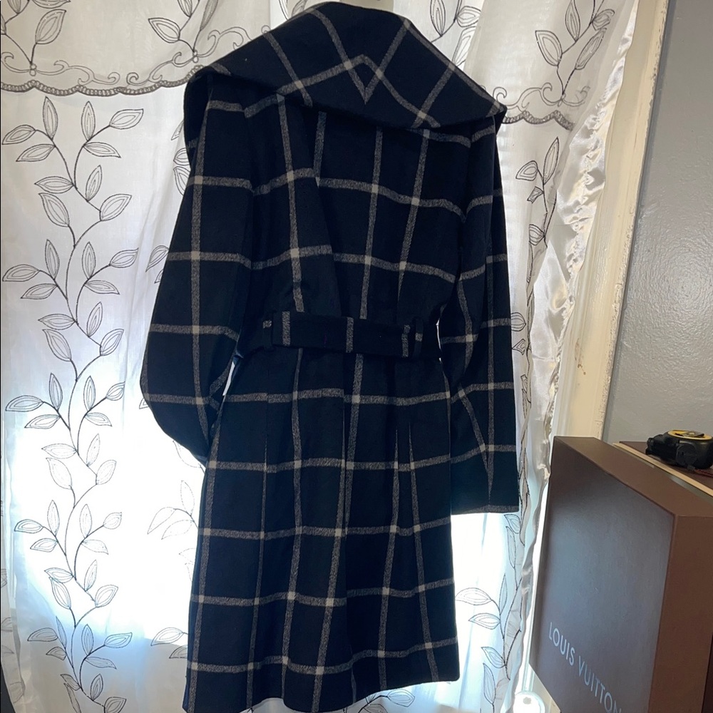 Ann Taylor Navy Plaid Trench Coat - Picture 5 of 12